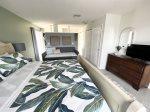 Master Suite with Day/Trundle Sleeper 
